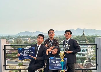 Tim Debat FH UNIB Raih Juara 1 Debat Konstitusi Nasional Justice Festival 2023