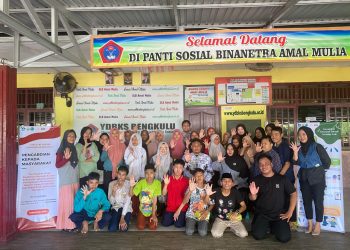 Kegiatan Pengabdian Dosen FH UNIB Kepada Masyarakat di Sekolah Luar Biasa Amal Mulia di Pasar Melintang, Kota Bengkulu.