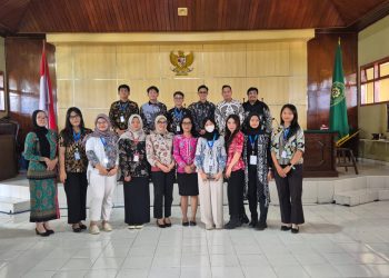 Mahasiswa Kelas Internasional FH Belajar Etika Profesi Hakim ke PTUN Bengkulu