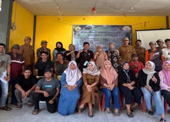 Dosen Fakultas Hukum Universitas Bengkulu melaksanakan Pengabdian Masyarakat dengan tema “Penyuluhan Bantuan Hukum bagi Masyarakat Miskin” di Desa Rindu Hati, Bengkulu Tengah